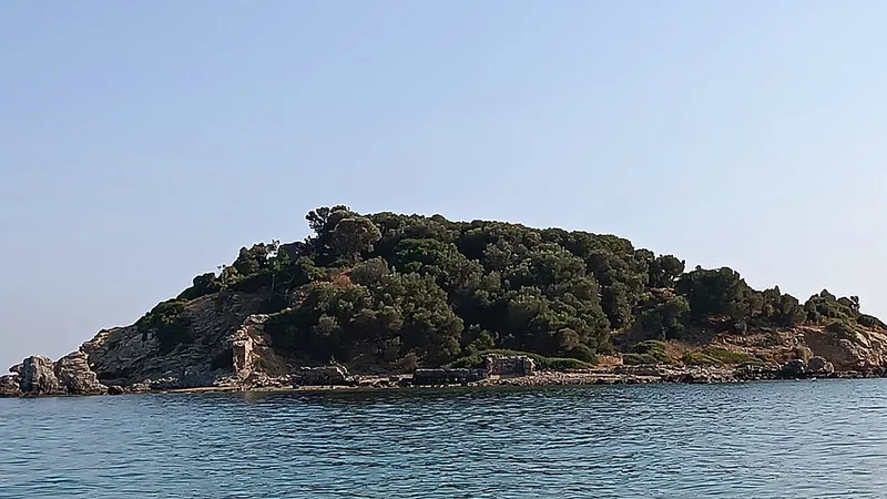 Bozyazı Nagidos Antik Kenti, Nagidos Adası ve Paşabeleni Tepesi Gezi Rehberi